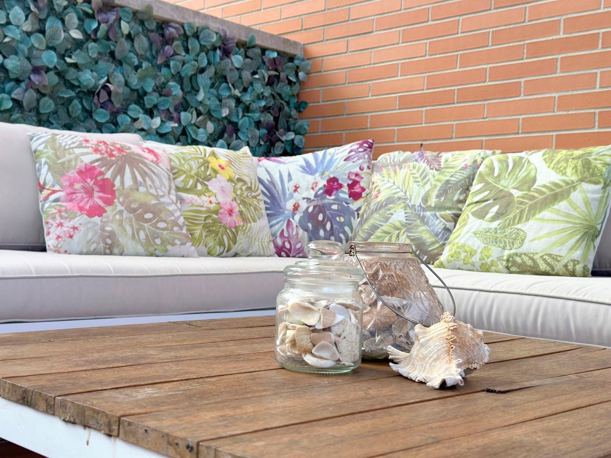 Apartamento Con Gran Terraza En El Centro Apartment กาสโตร-อูร์เดียเลส ภายนอก รูปภาพ